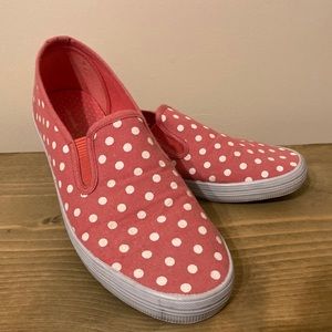 ✴️ Coral Polka Dot Flats